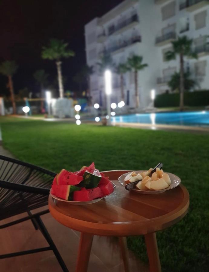 Apparemment De Luxe Vue Piscine Daire Bouznika Dış mekan fotoğraf
